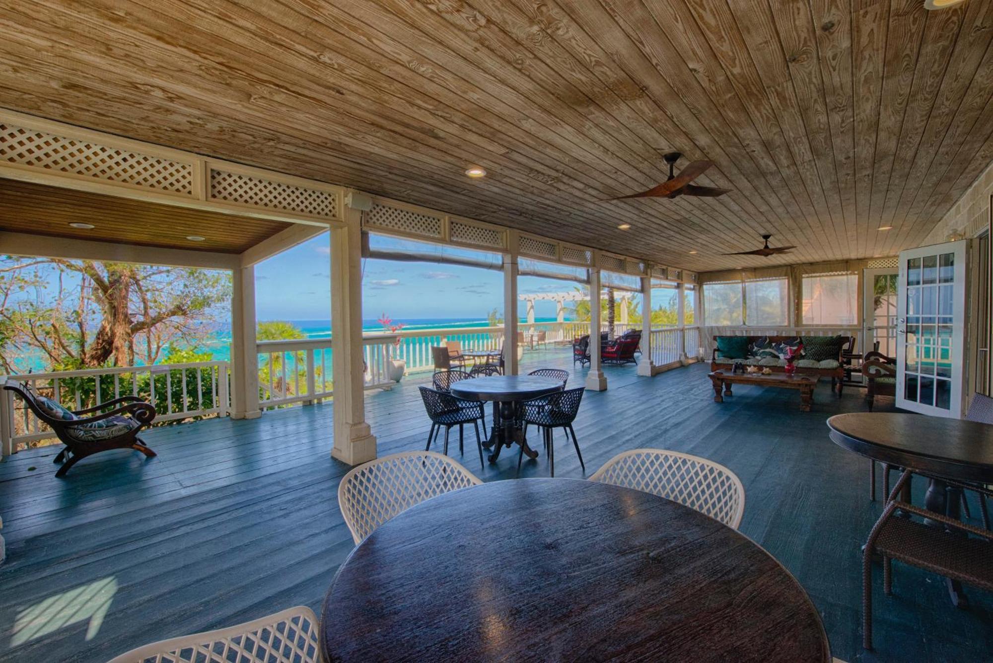 A Stone'S Throw Away Nassau Exterior foto